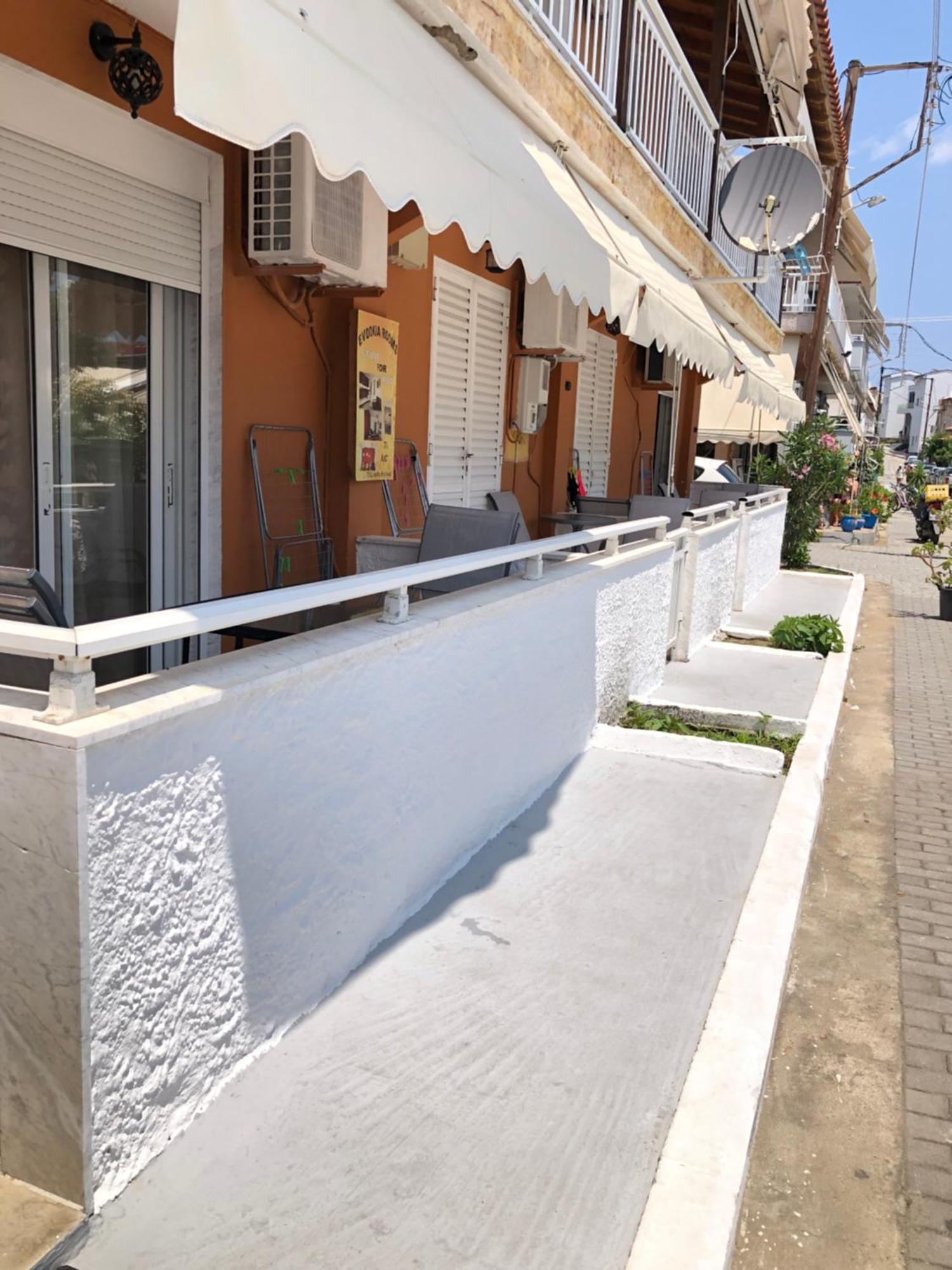 Eudokia Rooms Sárti Exterior foto